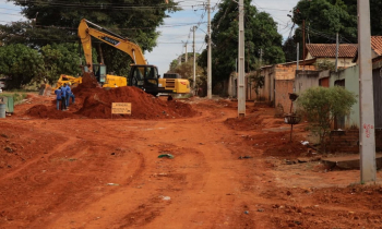  Prefeitura de Aparecida avança com obras de asfalto no Rosa dos Ventos, Jardim Cristal e Esplanada